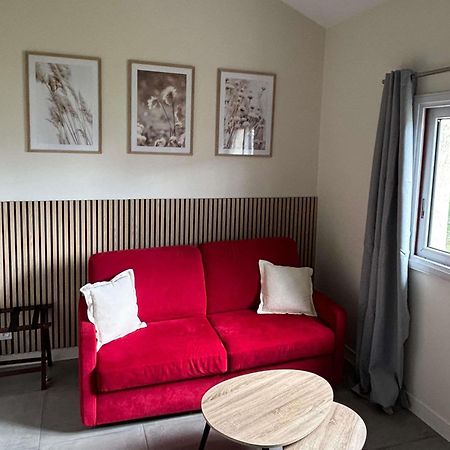 Mercure Lyon Est Villefontaine Exterior photo