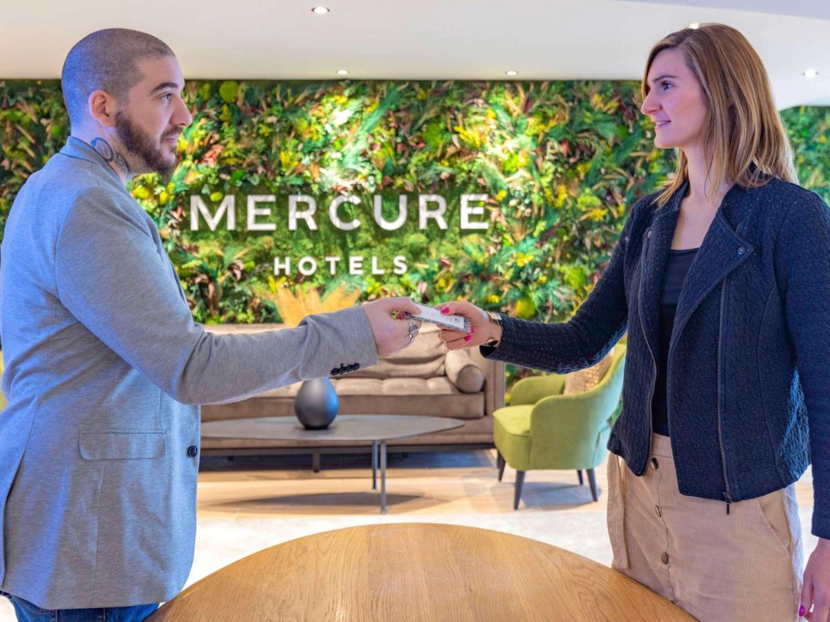 Mercure Lyon Est Villefontaine Exterior photo