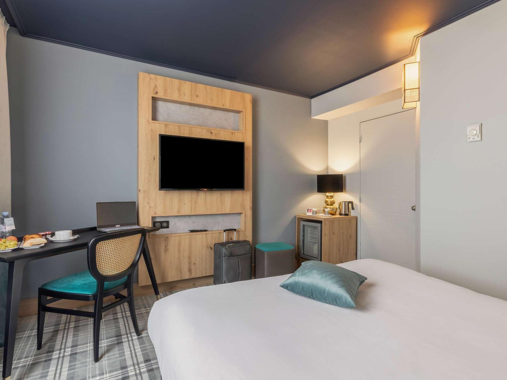 Mercure Lyon Est Villefontaine Exterior photo