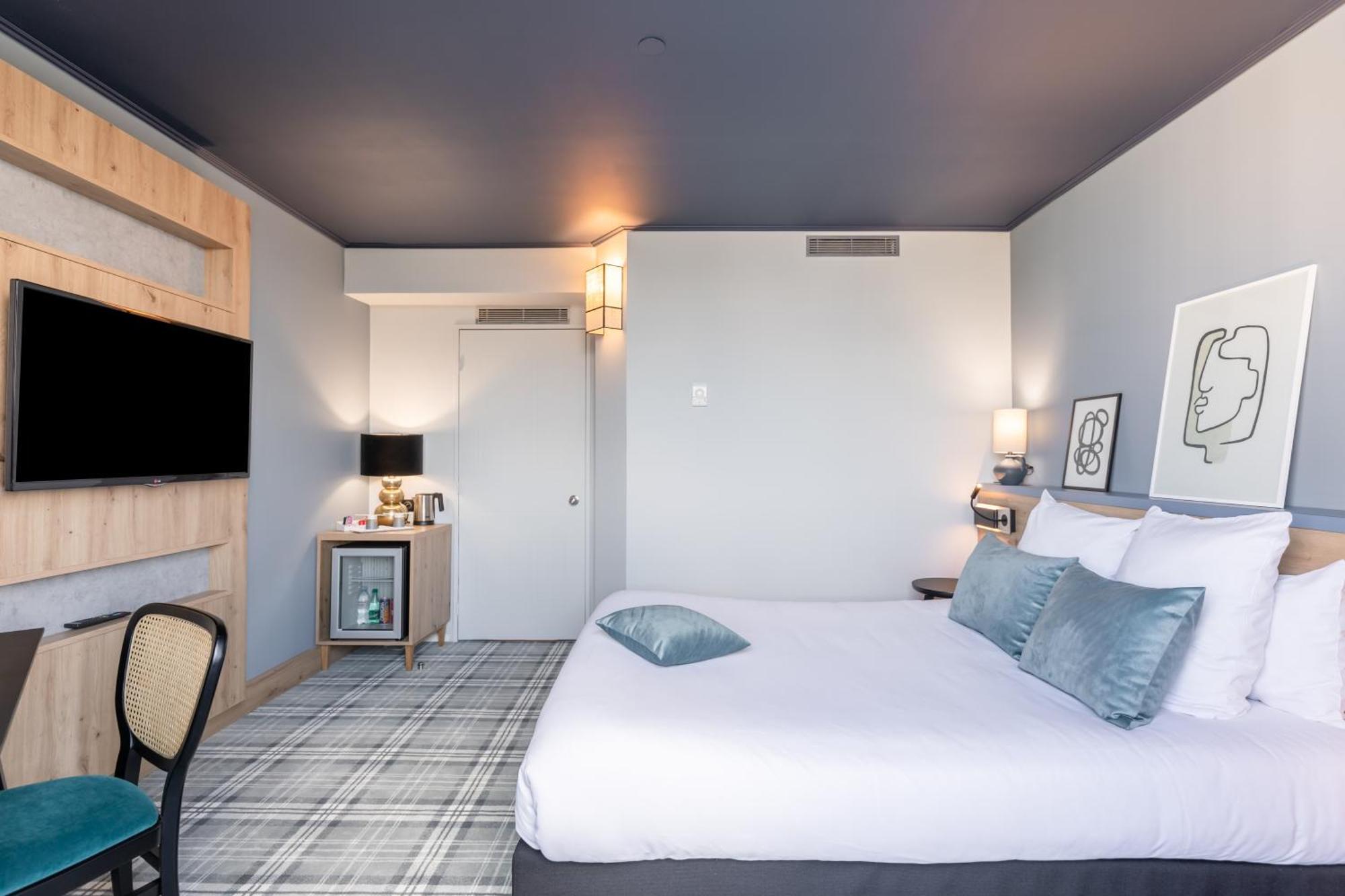 Mercure Lyon Est Villefontaine Exterior photo